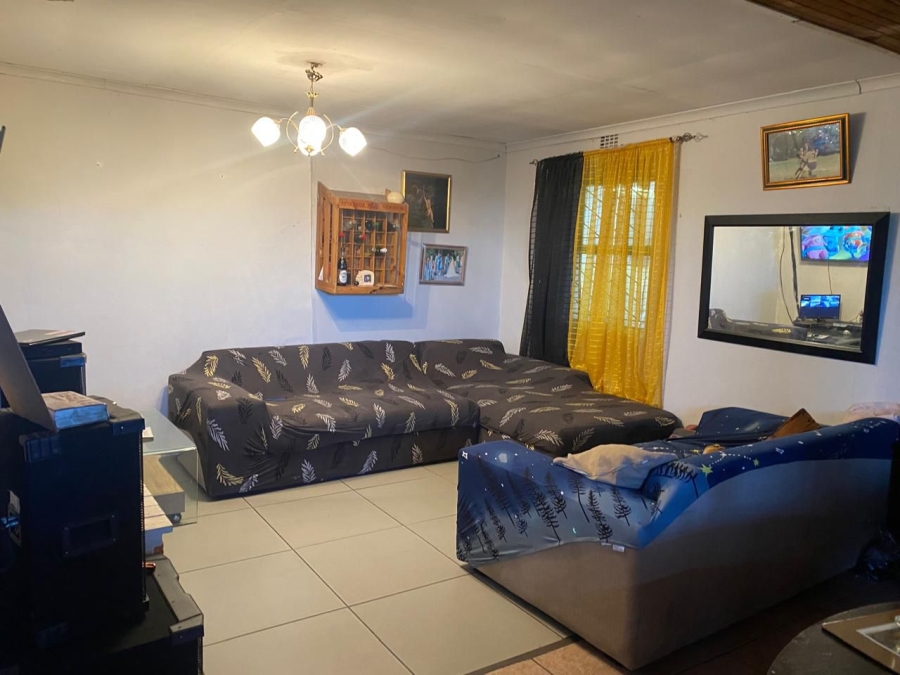 2 Bedroom Property for Sale in The Hague Western Cape